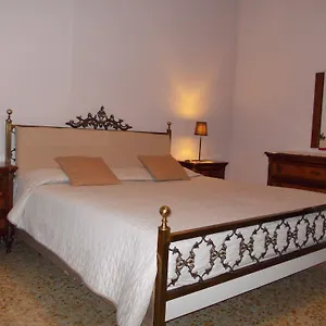 Travellers Bed & , Treviso Italia